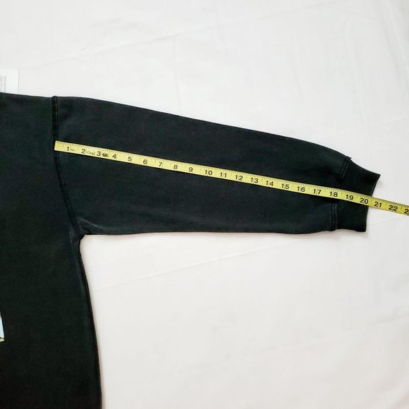 FRIENDS Unisex Digital Print Graphic Long Sleeve Shirt Black Size Medium NWT - Picture 9 of 11